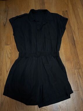 Vuori Black Trestles Twill Romper